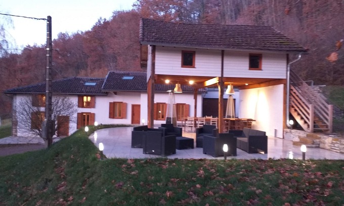Le Mas-d'Azil Maison | Maison de caractère dans grande propriété de 20 hectares, calme et isolée