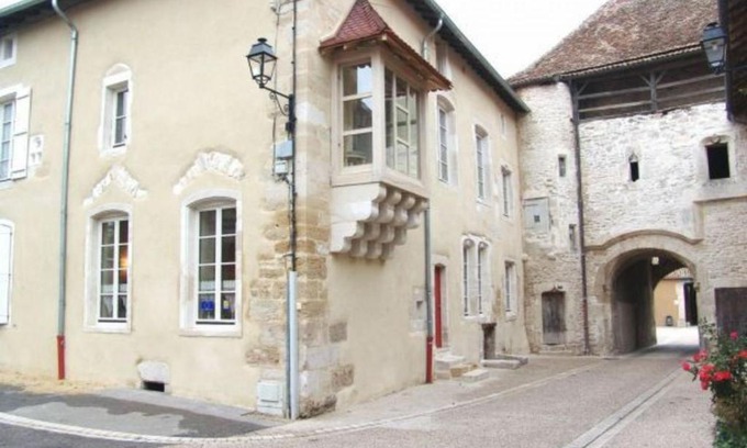 Void-Vacon Maison | Maison de Caractère 14ème Siècle, 6 Pers., Grand Jardin & Cheminée, Près de Nancy et Verdun - FR-1-585-46