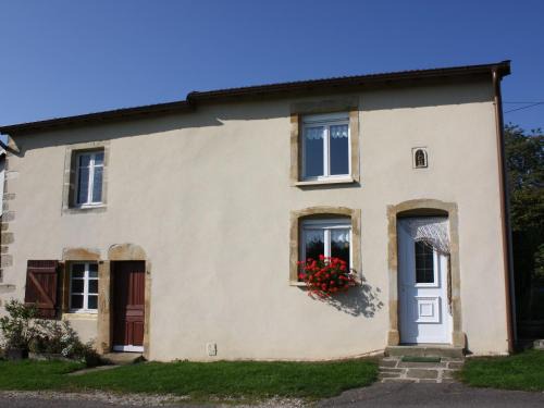 Saint-Ouen-les-Parey Maison | Maison de charme près de Neufchâteau avec jardin, terrasse et jeux extérieurs - FR-1-589-163