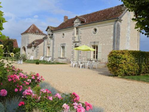 Parcay-sur-Vienne Maison | Maison de charme avec jardin clos près des vignobles - FR-1-381-262