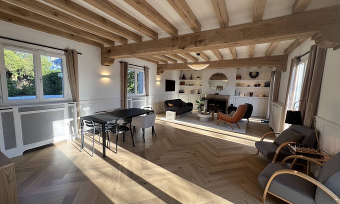 Villepreux Maison | Maison de charme, grand Jardin, proche Paris, Versaille, sur le golf de st Nom