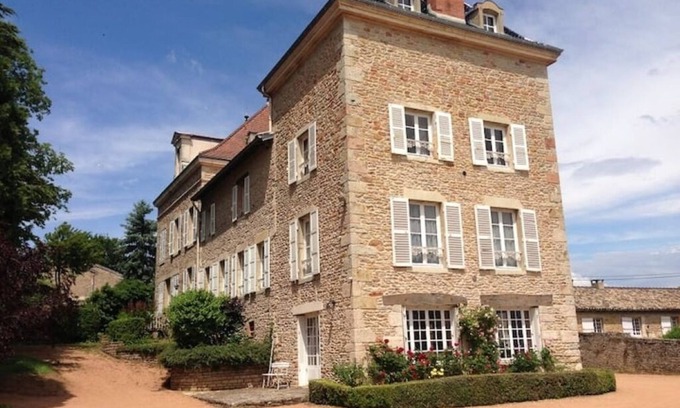 Prisse Maison | Maison de Famille, 2 formulas: 9 or 14 bdrms (17->30 pers)