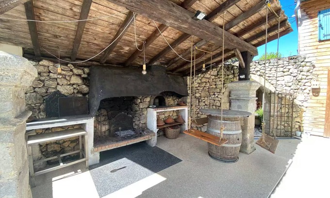 Fronsac Maison | Maison de famille jusqu'à 14 personnes, avec piscine et jeux