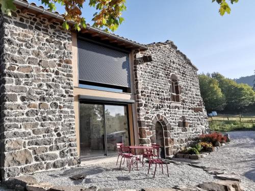 Arsac-en-Velay Maison | Maison de vacances rénovée, entre nature et ville, proche du Puy-en-Velay - FR-1-582-321