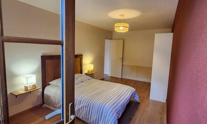Ainay-le-Vieil Maison | Maison de village entièrement rénovée