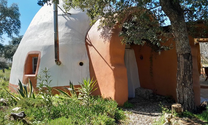 Penamacor Maison | "Maison dôme écologique"