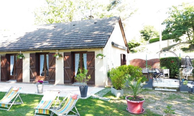 Marcillac-la-Croisille Maison | Maison Du Lac