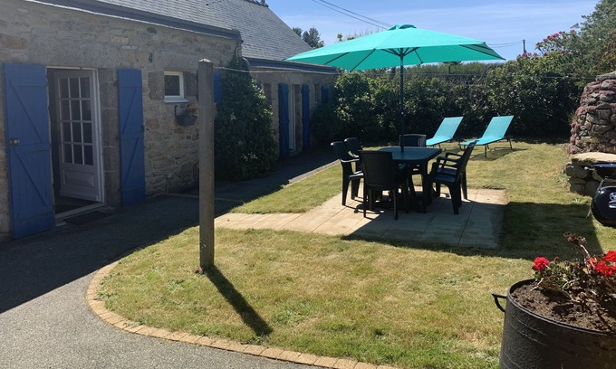 Plouguin Maison | Maison en pierre (penty) à proximité des plages de St PABU et PORTSALL