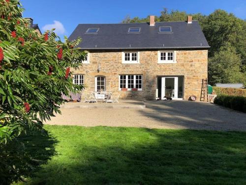 Failon Maison | Maison en pierre, chaleureuse, avec étang