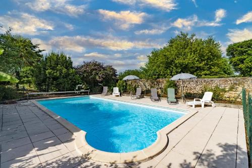 Le Cler Maison | Maison en pierre piscine clim