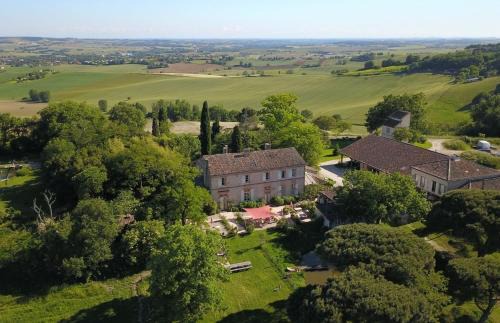 Serignac Maison | Maison familiale entourée de nature