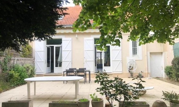 La Bernerie-en-Retz Maison | Maison familiale 2 étoiles, accès direct plage, 8 couchages, proche centre et commodités - FR-1-612-65