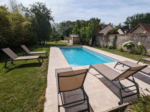 Aulnay-la-Riviere Maison | Maison familiale avec piscine privée chauffée, près de Pithiviers et Fontainebleau, à 1h30 de Paris - FR-1-590-438
