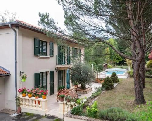 Saint-Chamond Maison | Maison familiale campagne piscine forêt