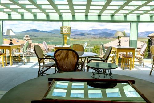 Castrillo de Valdelomar Lit Et Petit-Déjeuner | Maison La Herrería B&B