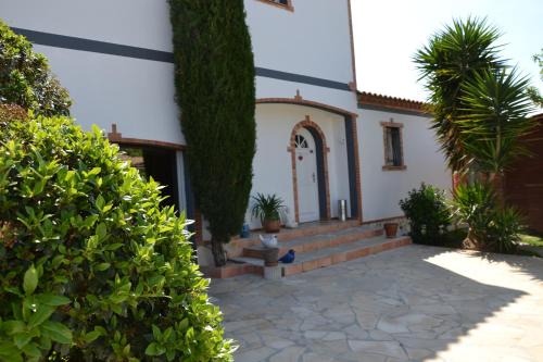 Villeneuve-les-Beziers Lit Et Petit-Déjeuner | MAISON LES AGAPANTHES