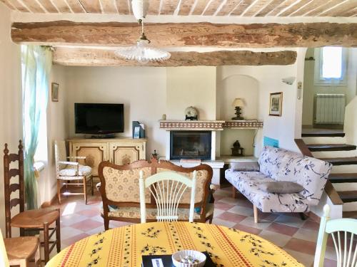 Comps-sur-Artuby Maison | Maison Lou Colombier