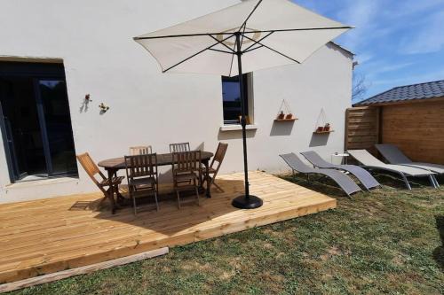 Neffies Maison | Maison lumineuse avec jardin