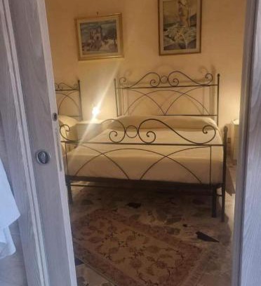 Soverato Marina Lit Et Petit-Déjeuner | Maison Manni' B&B