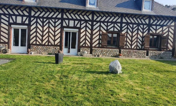 Beuzeville Lit Et Petit-Déjeuner | Maison Normande