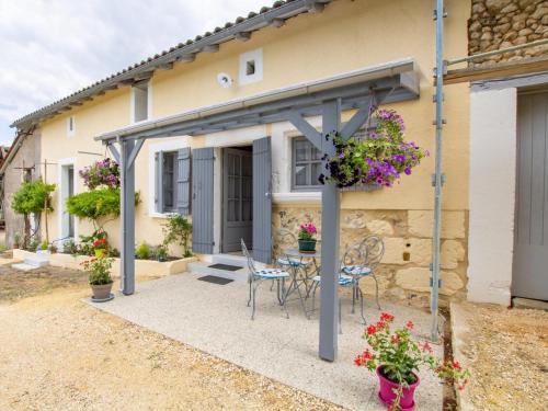 Cornille Maison | Maison périgourdine avec jardin, proche de Périgueux et Brantôme, idéale pour 4 personnes - FR-1-616-183
