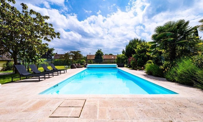 Muids Maison | Maison Piscine & Tennis - Collection Idylliq
