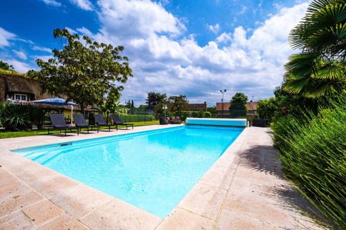 Muids Maison | Maison Piscine & Tennis - Collection Idylliq