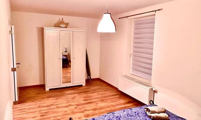 Monceau-sur-Sambre Maison | Maison proche du centre-ville et de l’aéroport de Charleroi