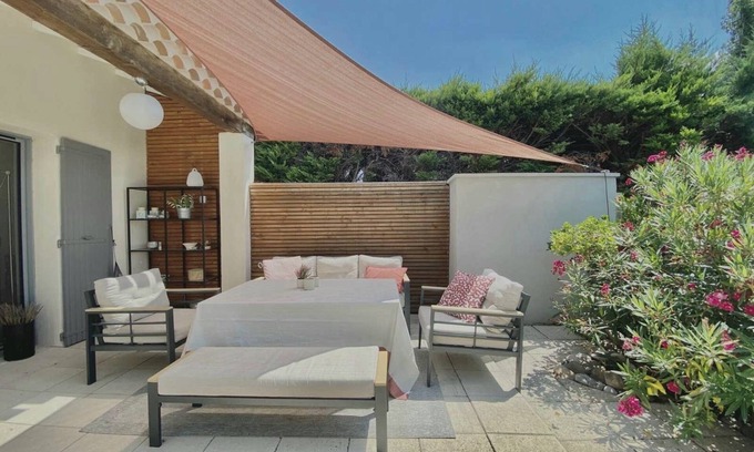 Vauvenargues Maison | Maison Provençale Avec Piscine, 6 Personnes