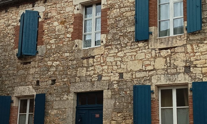 Saint-Cernin Maison | Maison quercynoise au cœur du village