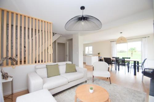 Beaussais-sur-Mer Appartement | Maison rénovée 6 personnes proche des plages