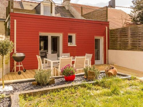 Blain Maison | Maison rénovée avec jardin près du Canal de Nantes à Brest, idéale pour pêche et escapades nature - FR-1-306-870