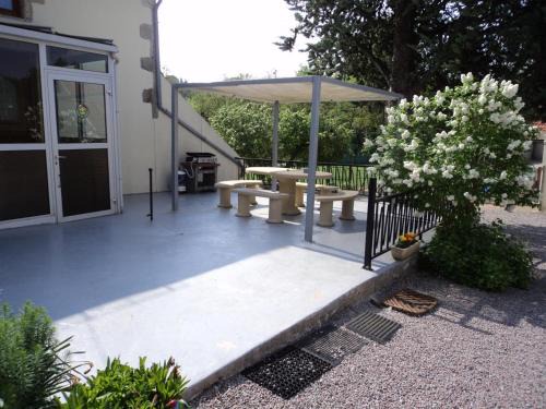 Bransat Maison | Maison rénovée avec SPA, proche vignoble, idéale familles - FR-1-489-294