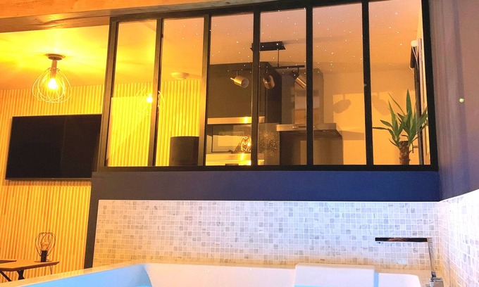Hautot-sur-Seine Maison | Maison romantique avec Jacuzzi