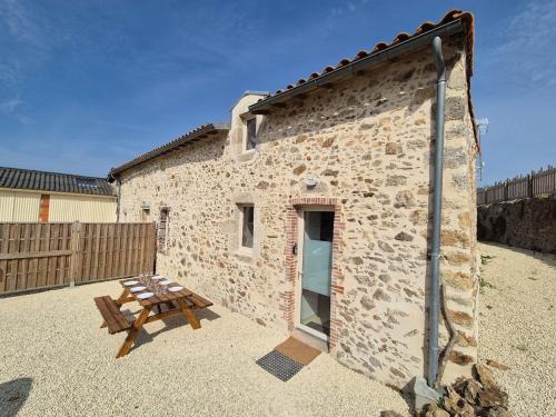 Saint-Michel-Mont-Mercure Appartement | Maison Sèvremont 6/8pers à 10min du Puy du Fou