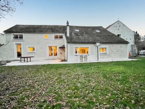 Hericy Maison | Maison spacieuse avec sauna à Héricy de 230 m²