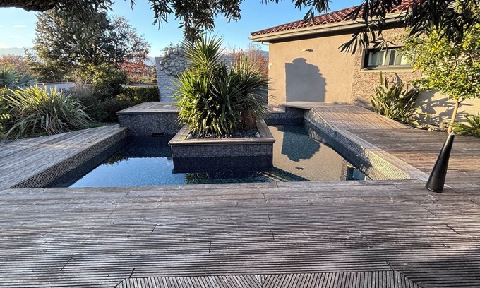 Joch Maison | Maison T2 Casa Alegria Calme et verdure au cœur des Pyrénées-Orientales