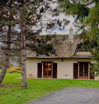Hotot-en-Auge Maison | Maison traditionnelle Normande avec piscine