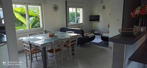 Luxeuil-les-Bains Appartement | Maison Victor Hugo