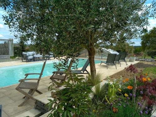 La Chapelle-de-Brain Villa | Maison/Villa avec piscine privée Gîte Brain d'eau