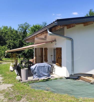 Chanaz Maison | Maison vintage avec piscine