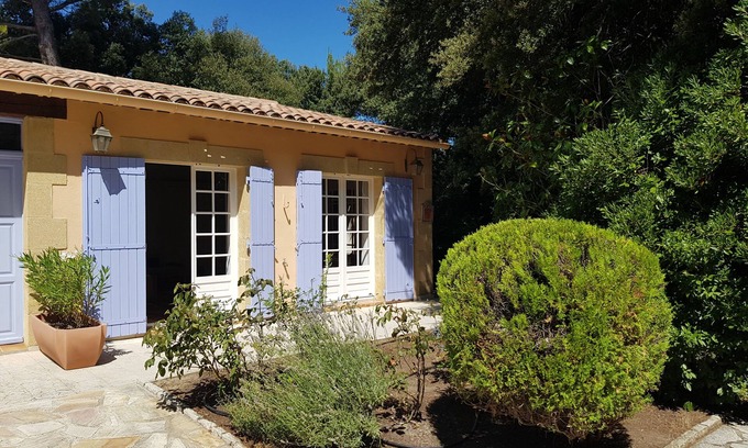 La Bastide-des-Jourdans Maison | Maisonnette Luberon