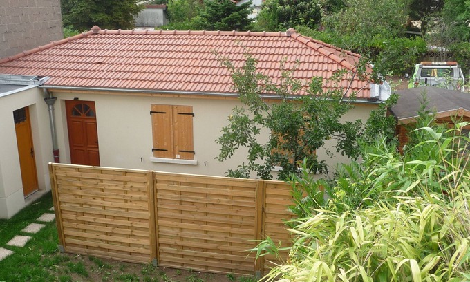Adamville Maison | Maisonnette 36m2 avec terrasse verte privative , au calme et au pied de Paris