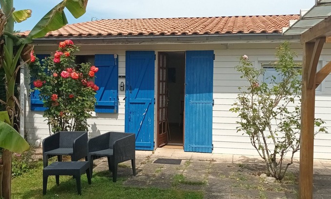 Saint-Vivien-de-Medoc Maison | Maisonnette à la verte entre océan et estuaire