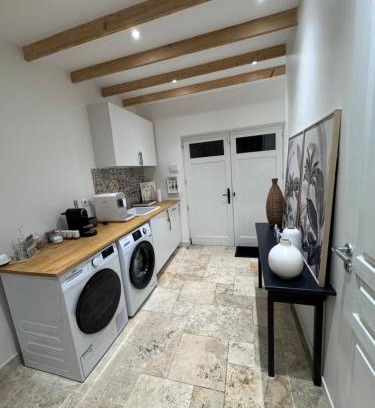 Mouy Appartement | Maisonnette calme