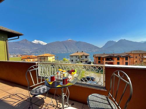 Santa Maria - Rezzonico Appartement | Maisons San Siro, a due passi dalla spiaggia