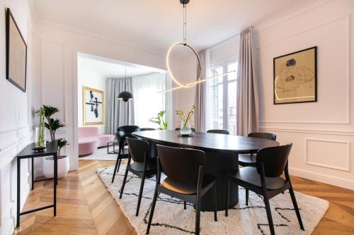 el Camp d'en Grassot i Gracia Nova Appartement | Majestic 4BR/4BATH apartment in Sagrada Familia area