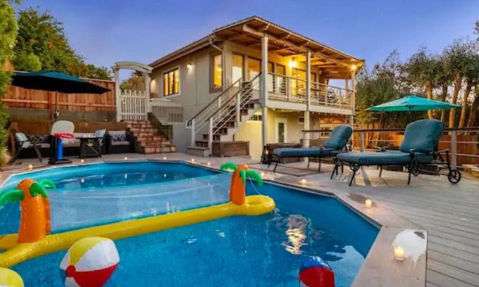 Poway Maison | Majestic 5BR Villa with Guesthouse, Pool & Spa