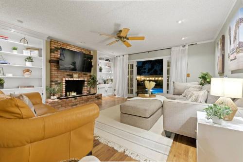 University City Maison | Majestic Lux Home with Heated Pool and Spa!