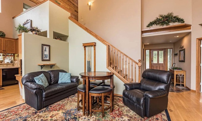 Sequim Maison | Majestic Sequim Vacation Home near Sequim Bay